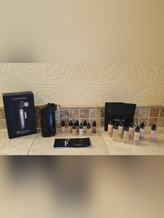 Luminess Other - Luminess Airbrush System and Cosmetics Set RETAIL: $387